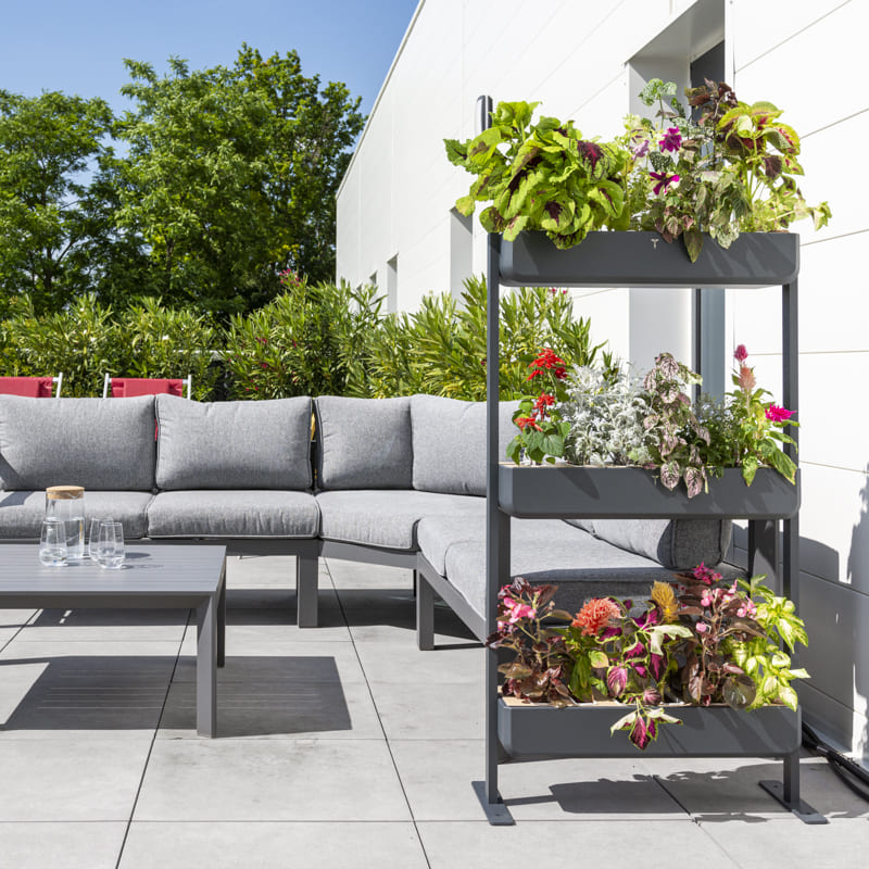 Discover the Gourmet Outdoor range to enhance your outdoor spaces with style