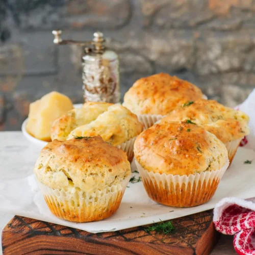 Muffins aux carottes et à la ciboulette