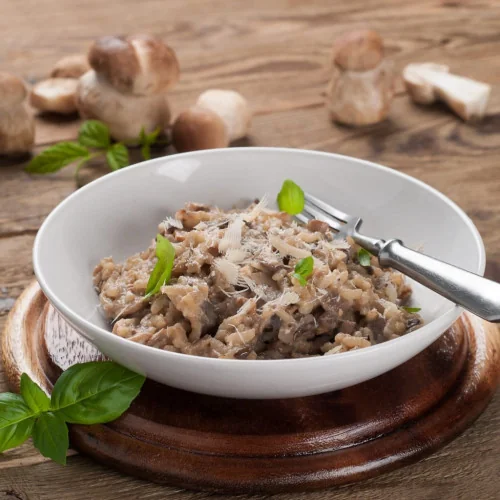 Risotto d'orge à la citronnelle et aux champignons