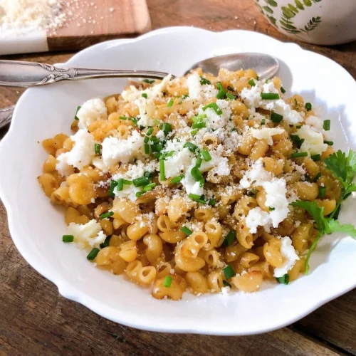 Risotto de coquillettes complètes au chèvre et mesclun